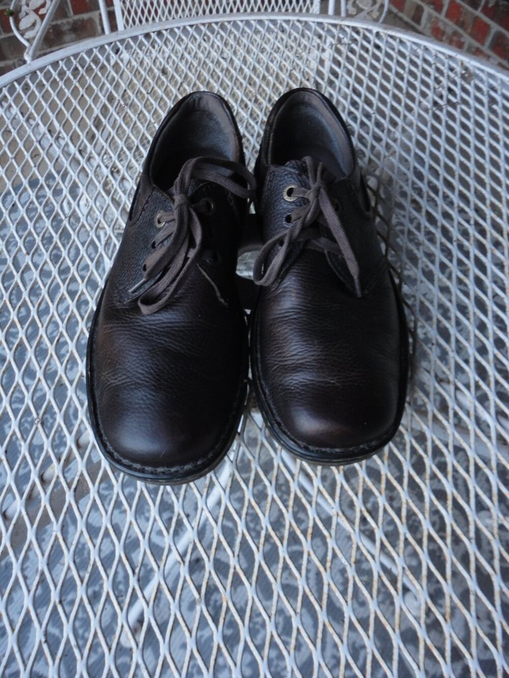 DR MARTENS Men's Brown Leather "Hampshire" Oxford Slip Resistant Shoes Size 9